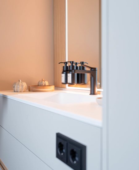 Badezimmerschrank Spiegelschrank beige