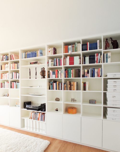 Offene Wohnwand in weiß Wohnzimmerschrank