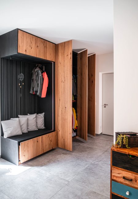 Garderobenschrank schwarz struktur Kohle Eiche LED