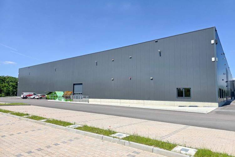 Schrankhelden Produktion SHP von außen