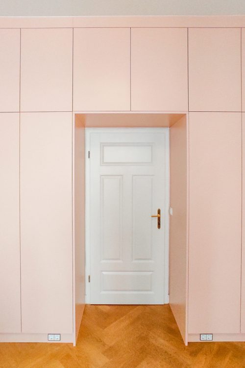 Türumrandung in Rosa