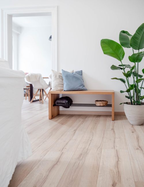 Sitzbank Eiche Vollholz im Wohnraum