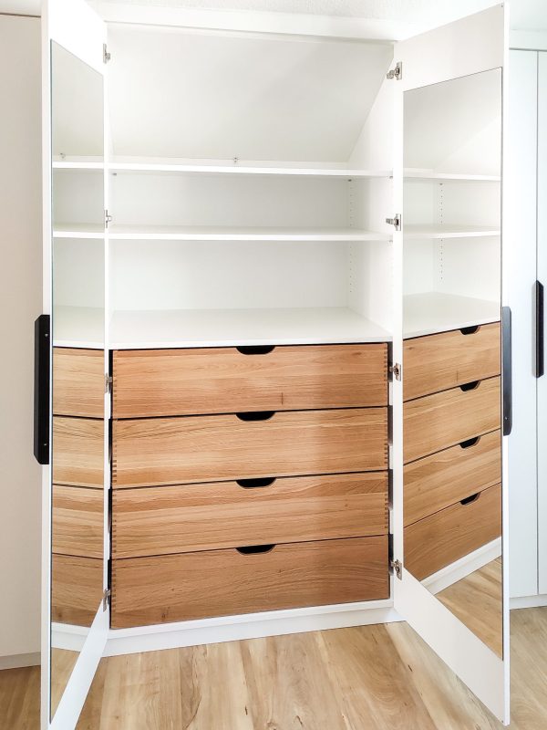 Dachschrägenschrank weiß