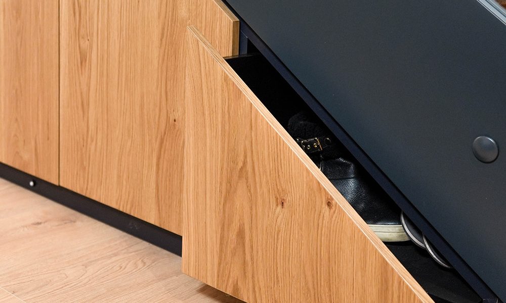 Treppenunterschrank Eiche Wild Detailfoto